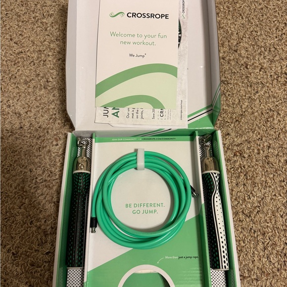 Cross Rope Jump Rope - Picture 2 of 3